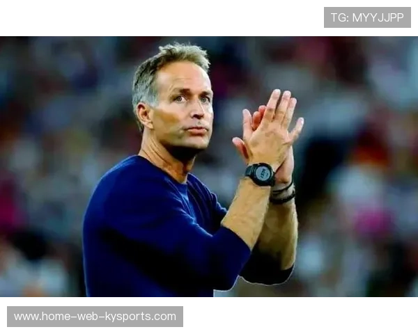 尤尔曼德:勒沃库森施压时表现坚韧,球队士气高涨,勒沃库森著名前锋 尤尔曼德:勒沃库森施压时表现坚韧,球队士气高涨,勒沃库森著名前锋