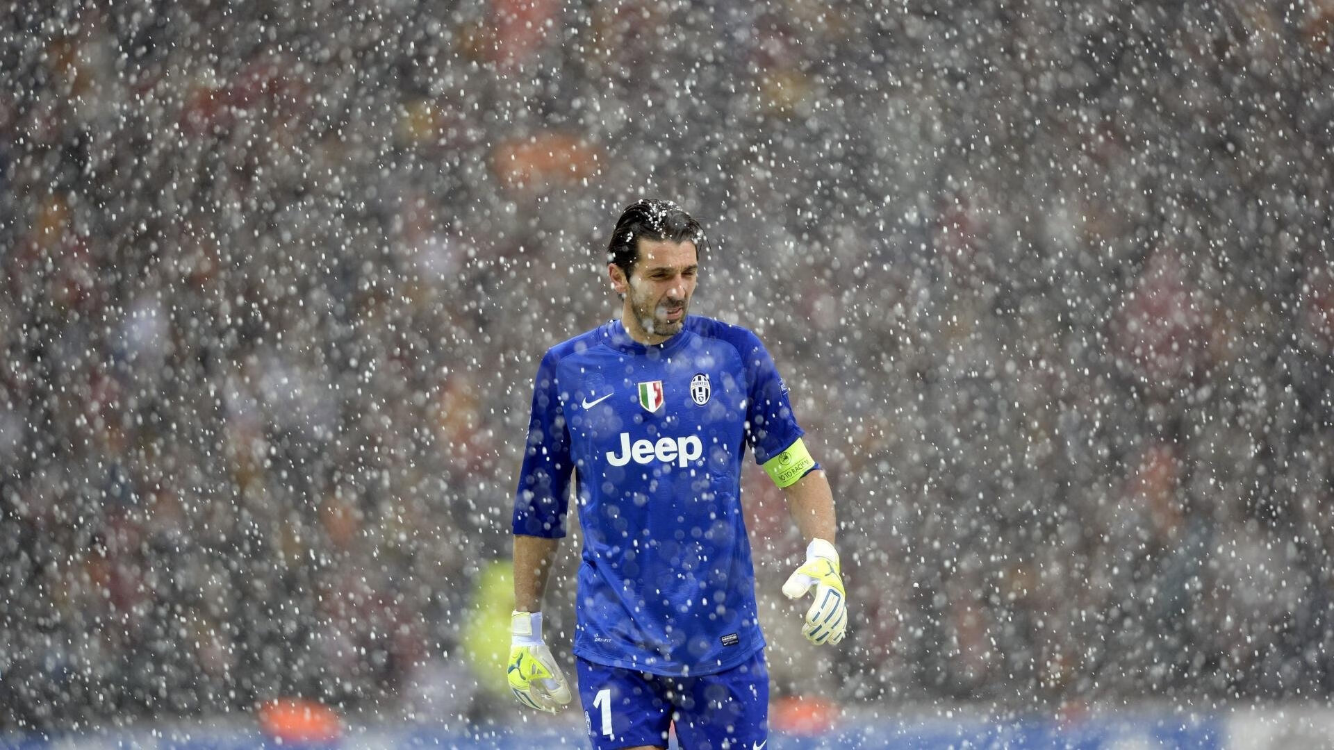 开云官网在线-鲍威尔：重返快船主场感觉很棒，但我告诉热火队友我只在乎赢球